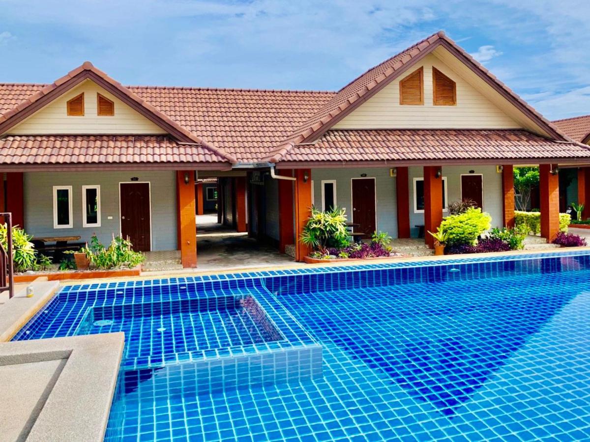 Benwadee Resort Pattaya Ban Pong (Chon Buri) Exterior foto