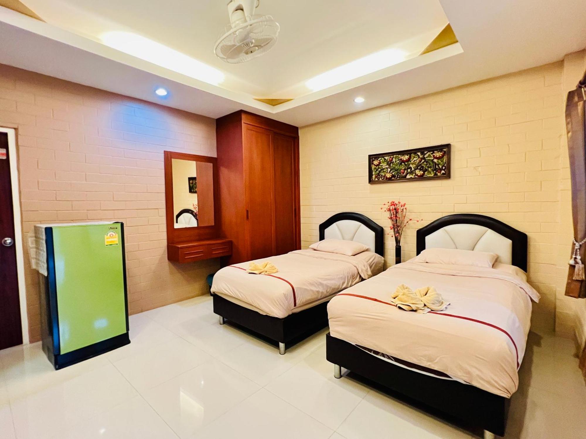 Benwadee Resort Pattaya Ban Pong (Chon Buri) Exterior foto