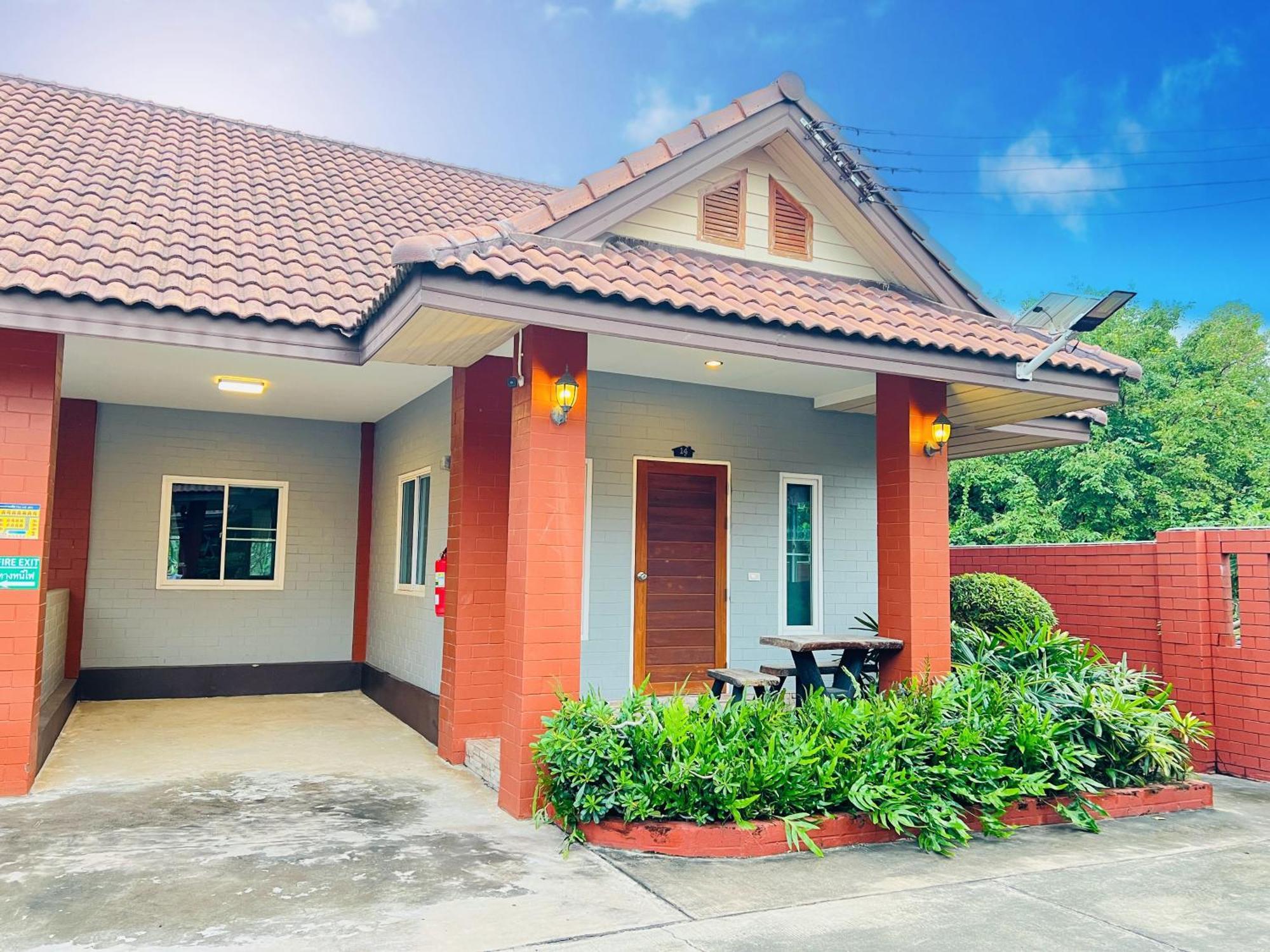 Benwadee Resort Pattaya Ban Pong (Chon Buri) Exterior foto