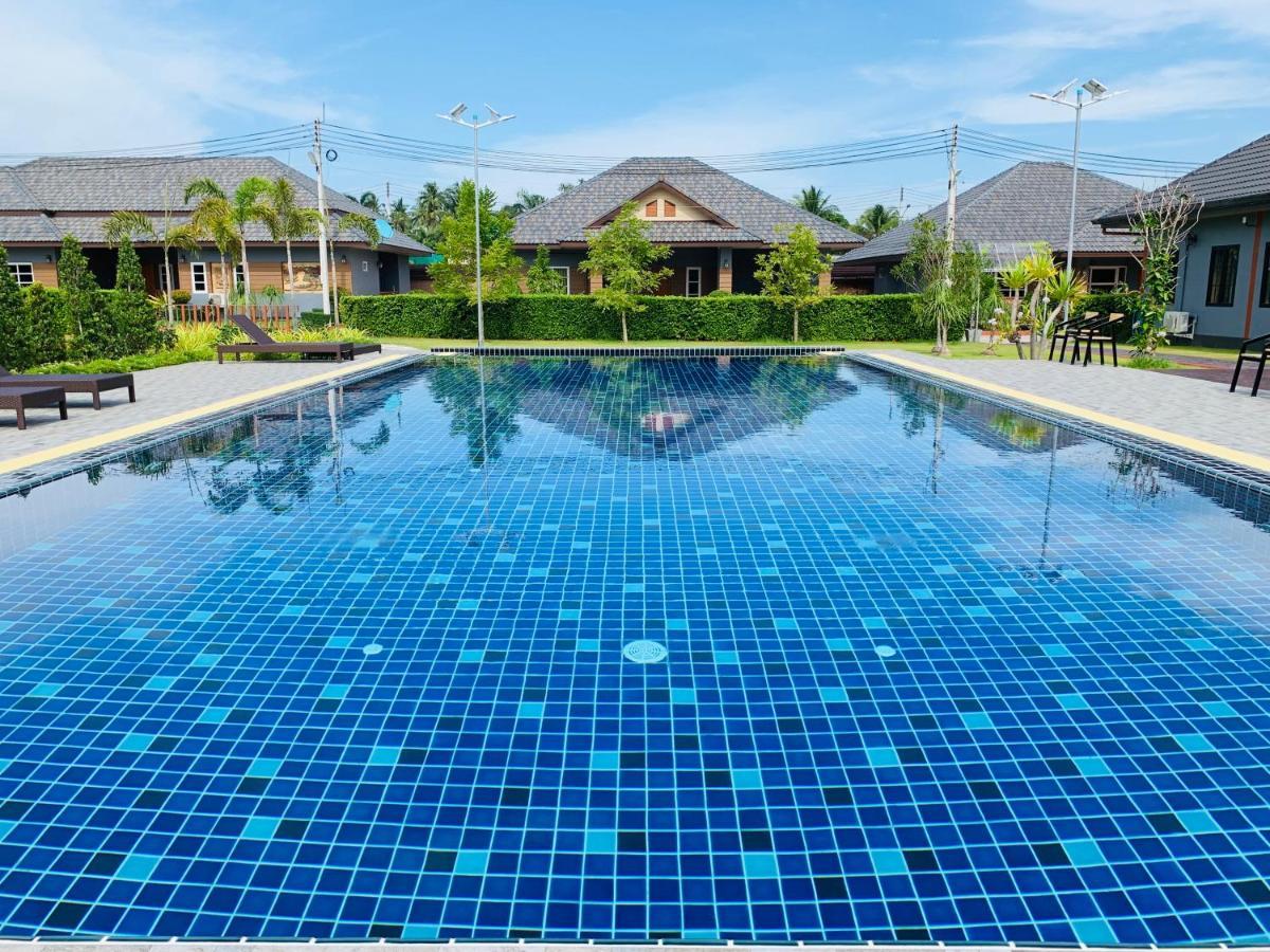 Benwadee Resort Pattaya Ban Pong (Chon Buri) Exterior foto